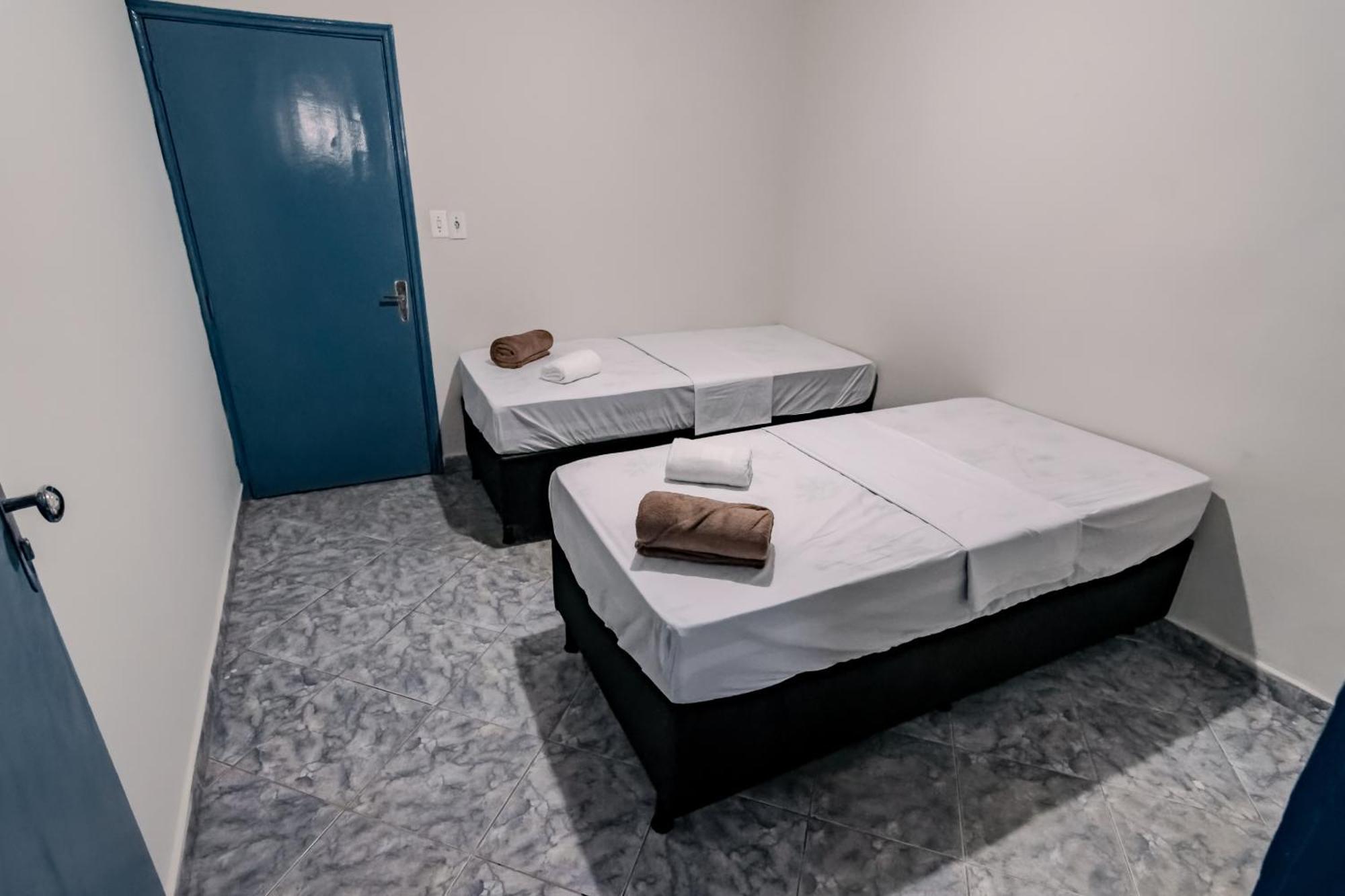 Pousada Roosevelt Quarto 03 - Pousada Central Prox Rodoviaria E Dist Industrial Hotell Uberlândia Exteriör bild